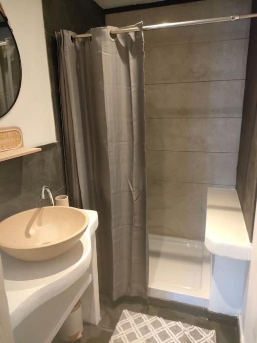 Le Ptit Loft Villa Brechamps Bagian luar foto